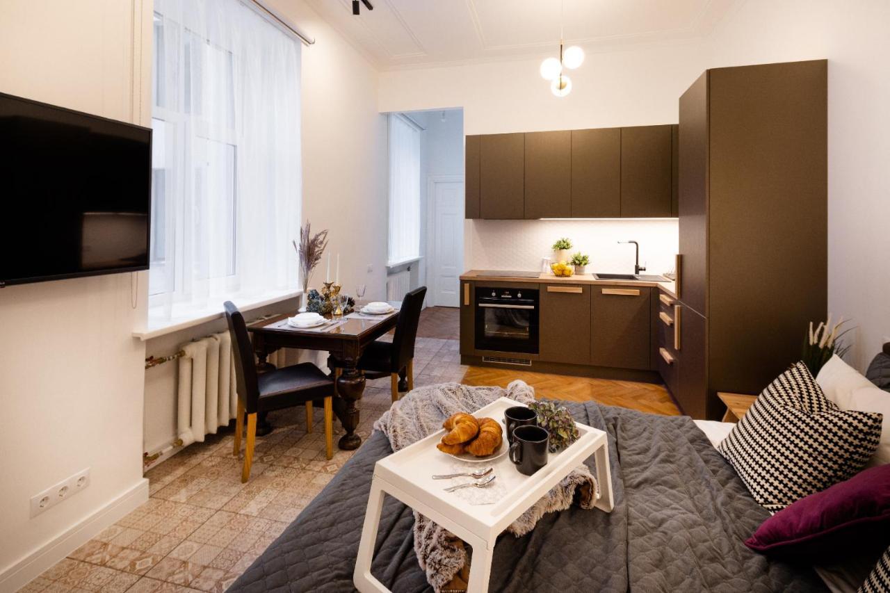 Brivibas House Design Apartments In City Center Riga Exterior photo