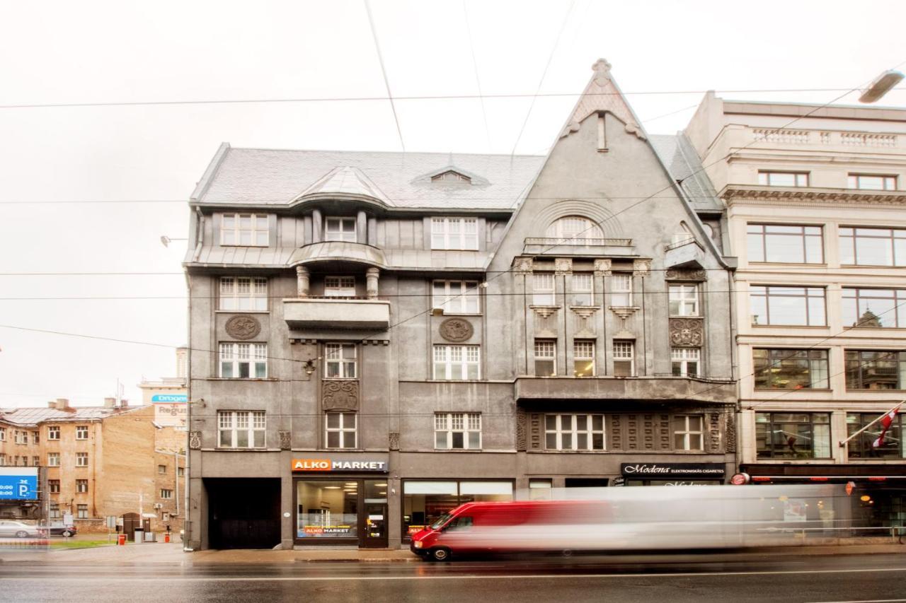 Brivibas House Design Apartments In City Center Riga Exterior photo