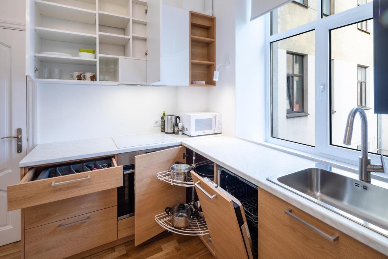 Brivibas House Design Apartments In City Center Riga Exterior photo